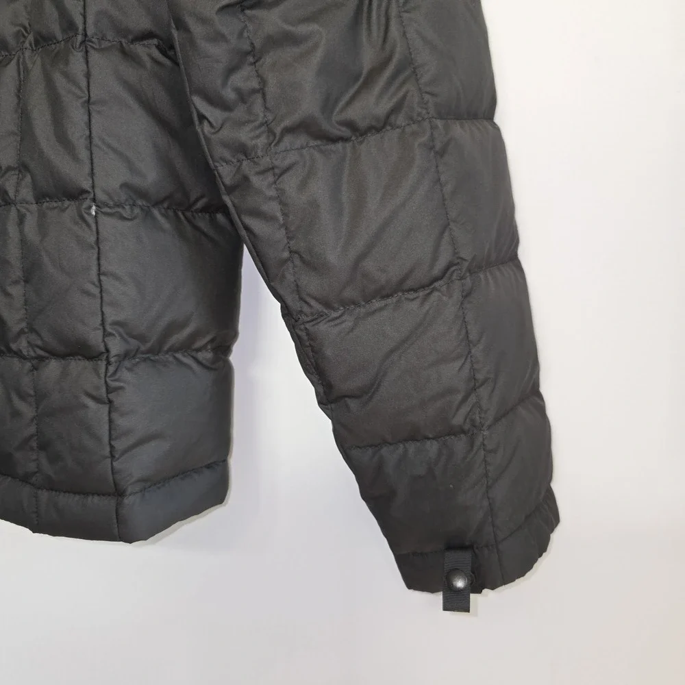 The North Face Mens Puffer Jacket Size M Black Down Fill Pockets Quilted Hiking